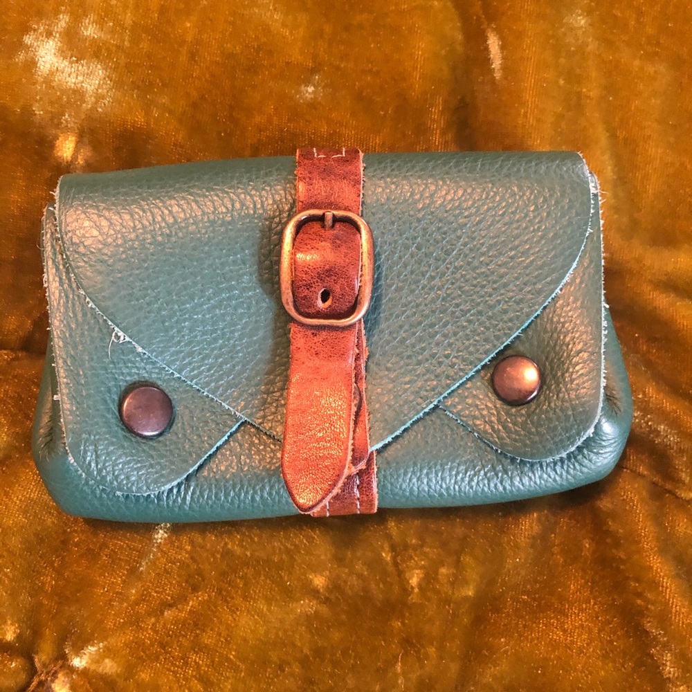 Meanwhile Back on the Farm small wallet